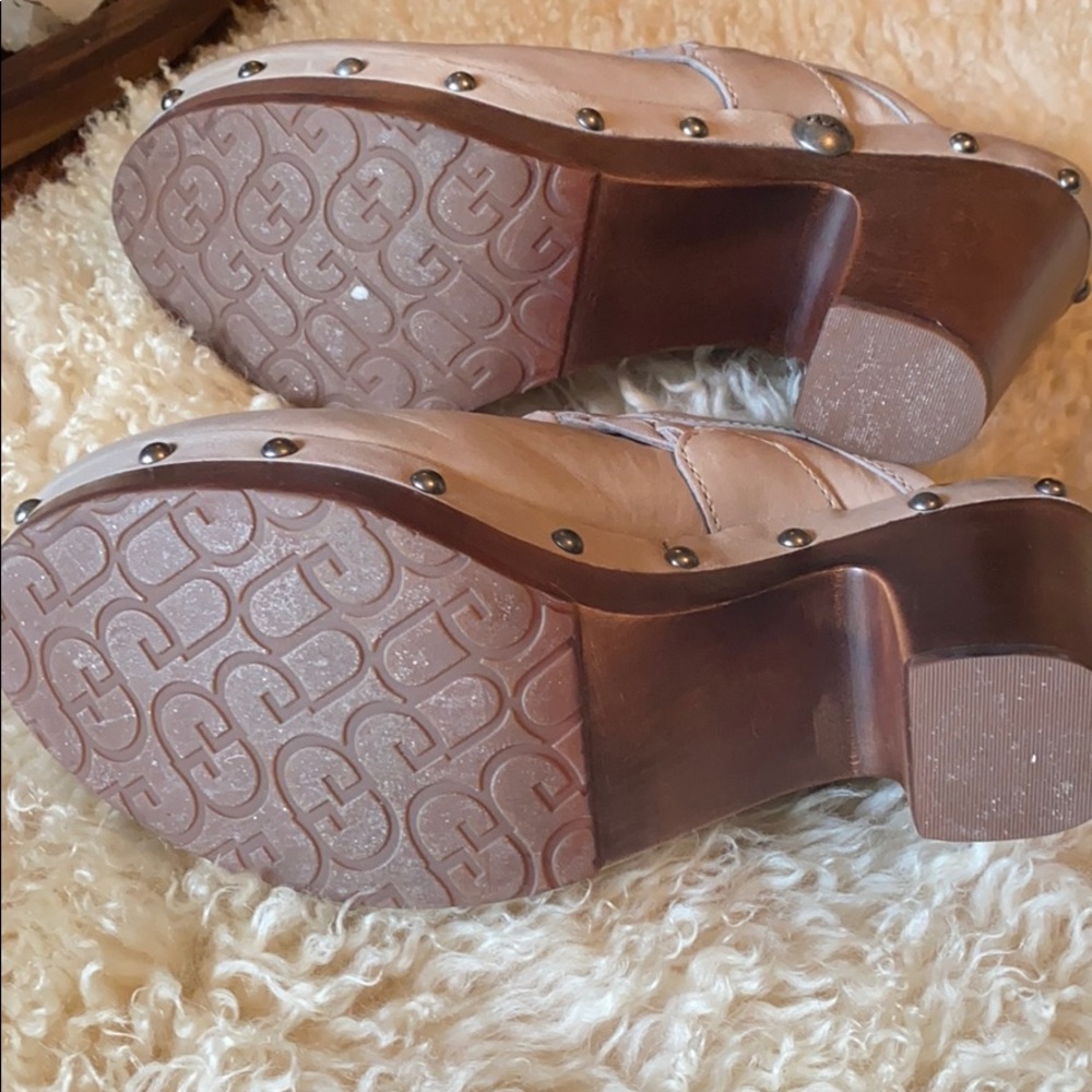 Ugg Clogs - image 7